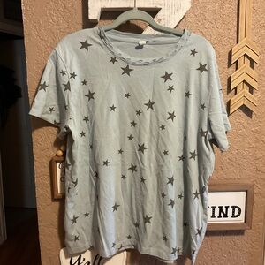 Wishlist Women’s Distressed Light Blue Tee T-Shirt with Navy Stars Size Large